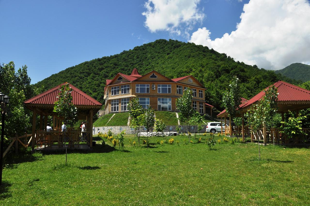 Kungut Hotel & Restaurant Sheki Exterior photo